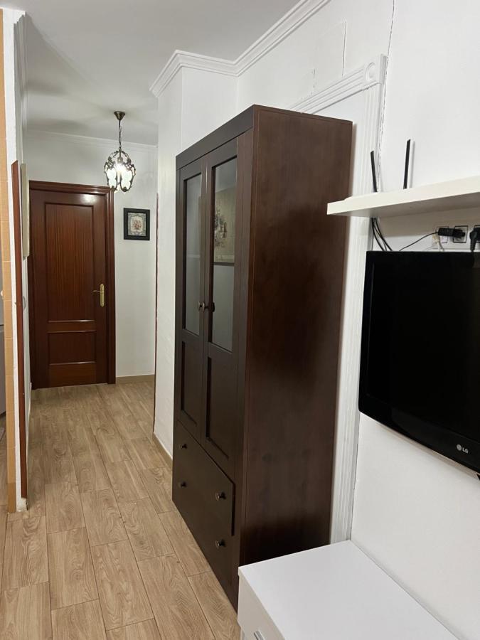 El Torreon 3 Apartment Lora del Rio Bagian luar foto